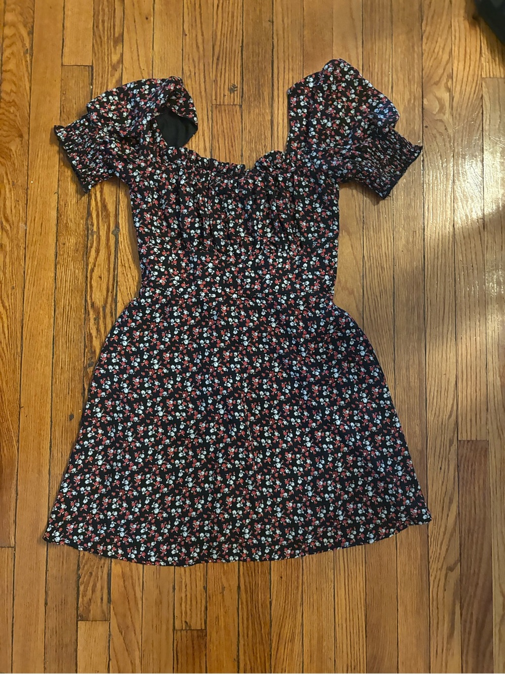 Floral Puff Sleeve Square Neck Dress - Black/Red